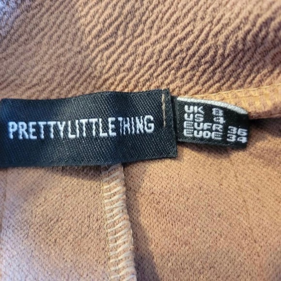 Prettylittlething mini skirt front size 4 small brown - Picture 4 of 4